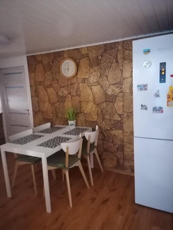 Domek W Slawie Przy Jeziorze Na Galerach Slawa Exteriör bild